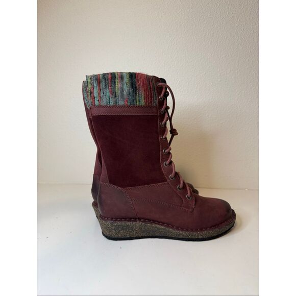 Aetrex Elsa Burgundy Tall Winter Boots Size 6 - Picture 3 of 9